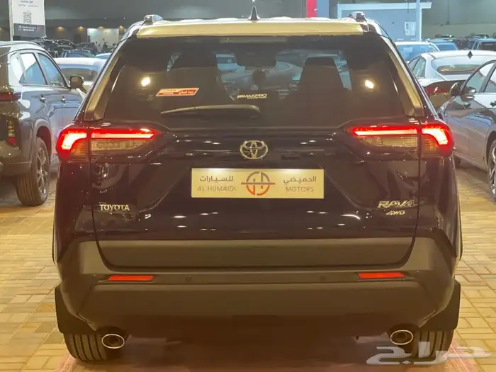 تويوتا راف فور نص فل 2025 3