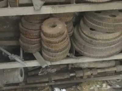 Hobbing machine for sell مكينة تسنين تروس وقيور للبيع 14