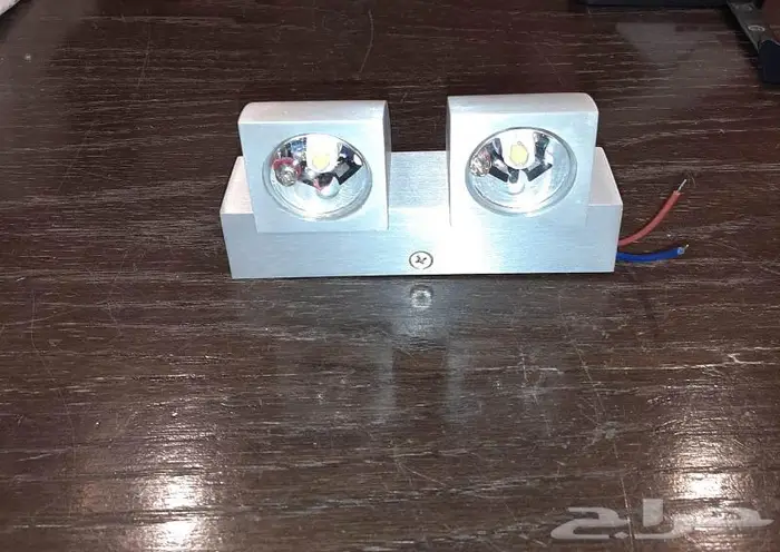 لمبات جدارية للبيع 8