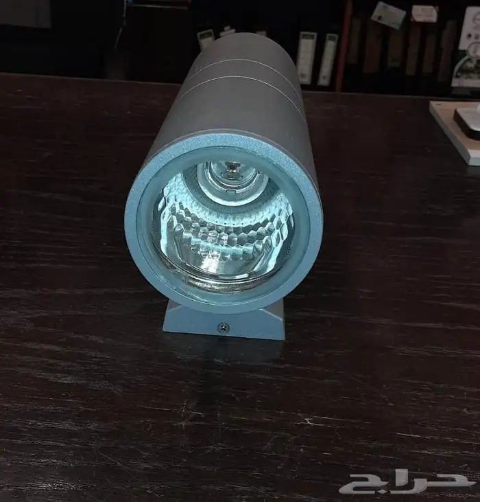 لمبات جدارية للبيع 1