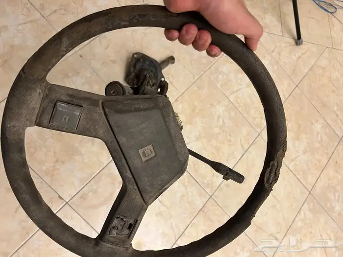 180 بي نيسان 3