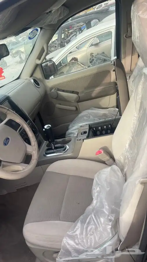 فورد اكسبلور 2005 قطع غيار السياره في البحرين 8