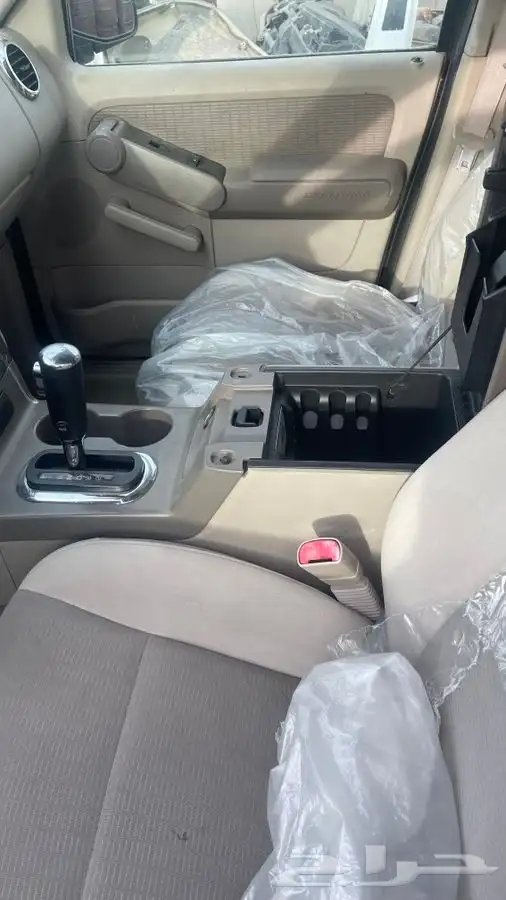 فورد اكسبلور 2005 قطع غيار السياره في البحرين 15