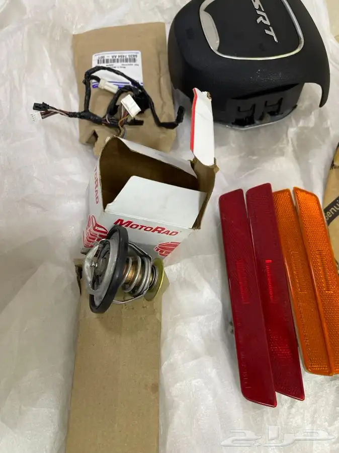 قطع غيار تشالنجر هيلكات حق الوكالة 2015 3