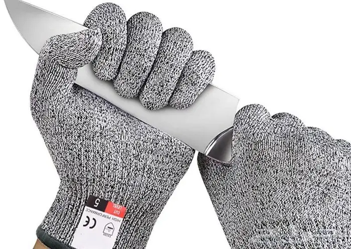 ادوات سلامة(gloves  shoes  goggles  helmet  coverall  vest) 15