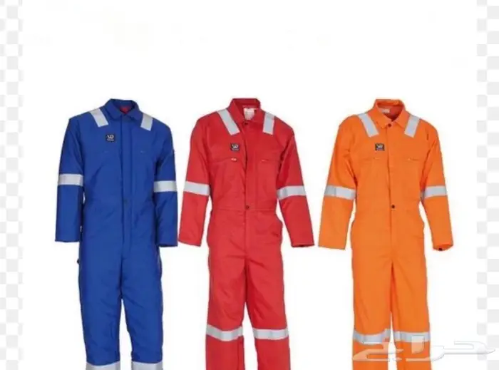 ادوات سلامة(gloves  shoes  goggles  helmet  coverall  vest) 7