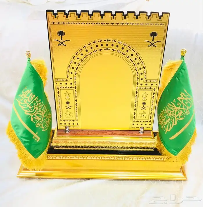 دروع اكريليك وتوفير بالجمله 41