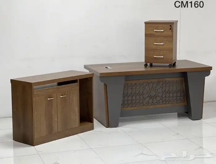 مكاتب إدارية خشب جديد بالكرتون طقم وبالحبة 6