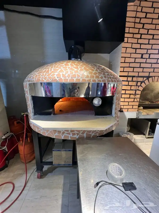 افران نابولي ايطالية للبيتزا والمعجنات 4