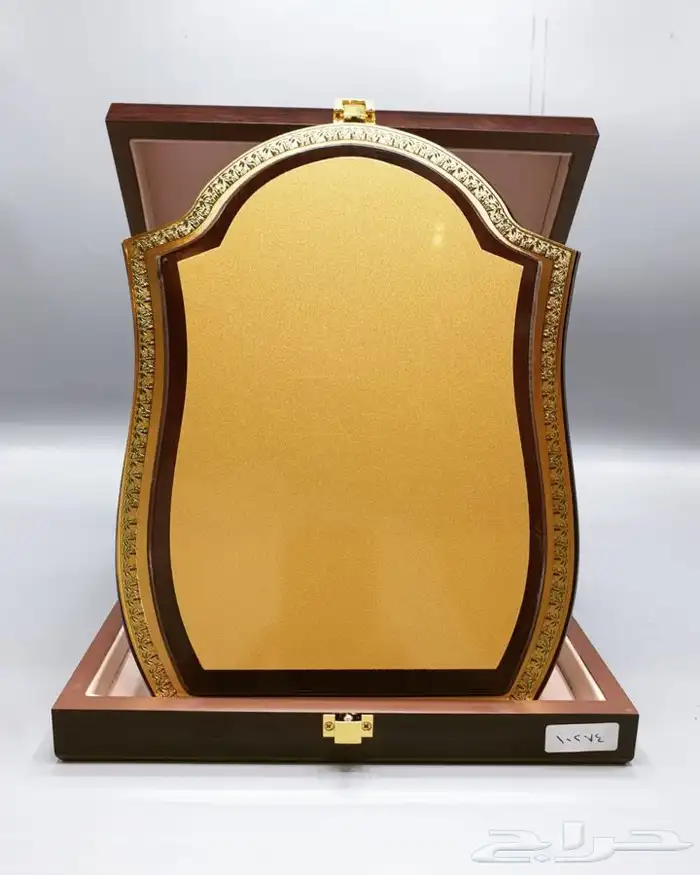 دروع بخصم خاص للمدارس والكميات 7