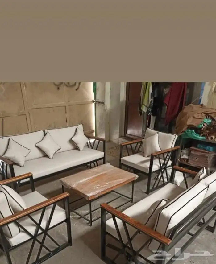 جلسات خارجية حديد مع خشب بويه فرم حراري اطقم ومفردجمله وقطاع 2