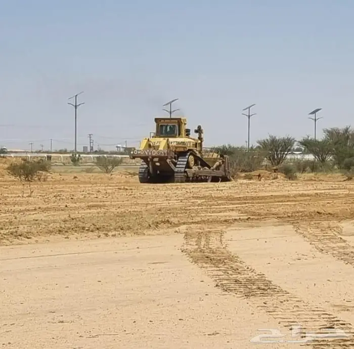 بلدوزر دركتر للايجار d9r 3