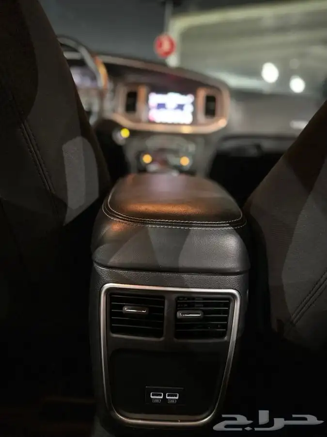 دودج تشارجر 16