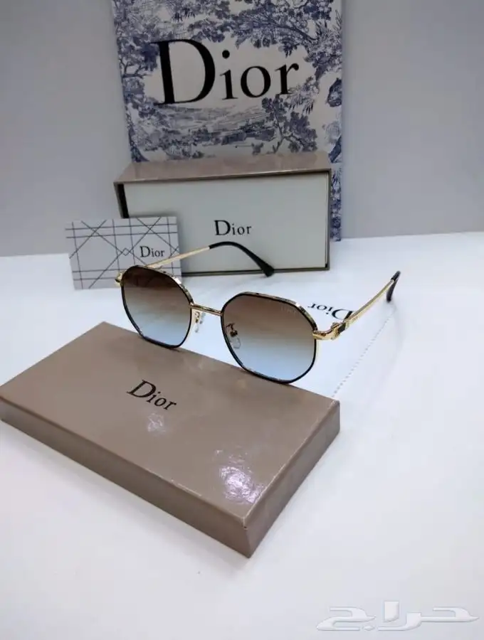 نظارات 80
