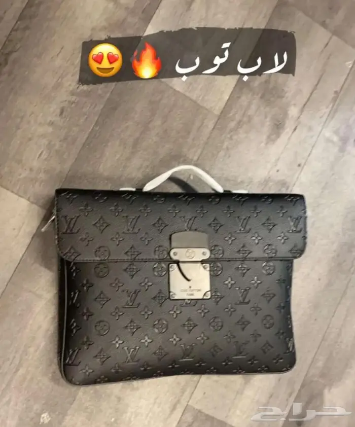 شنط لاب توب قوتشي مونت بلانك برادا 20