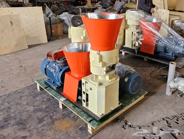 جاروشة اعلاف و مكبس اعلاف وخلاط وناقل حركة 6