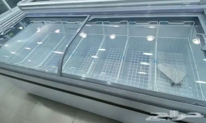 فريزرات (BANCOOL) مقوس سحاب أفقي زجاج أحجام مختلفة 17