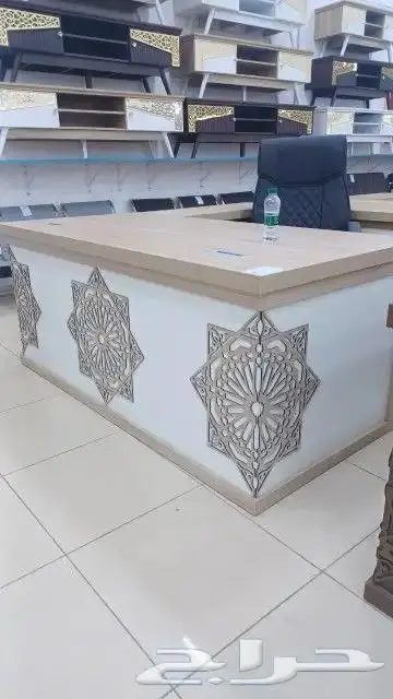 مكاتب كراسي طاولات اجتماع كنب كاونتر استقبال 30