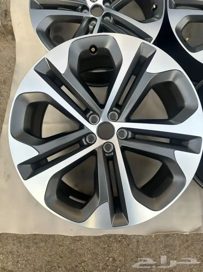 جنوط جاكوار اف بايس F-Pace مقاس 21 اصليه وكاله جديد جكور 6