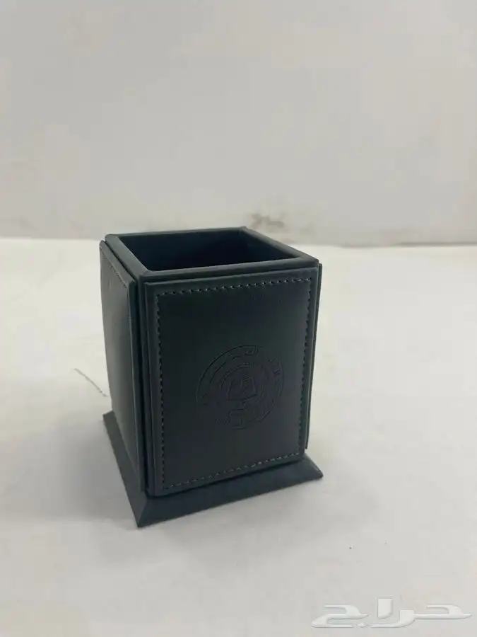 صناديق جلدية فاخره 76