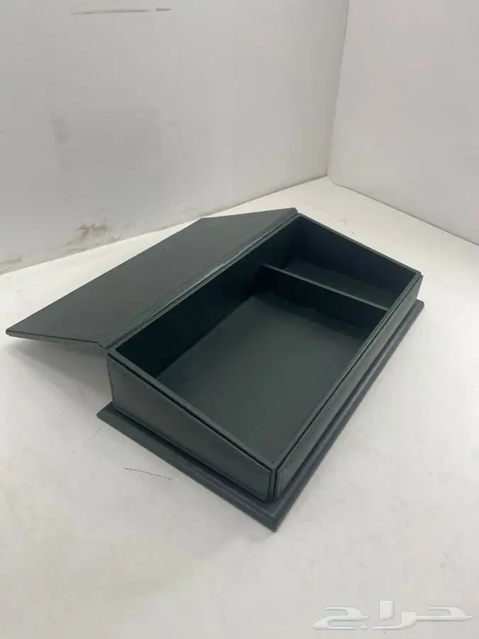 صناديق جلدية فاخره 42