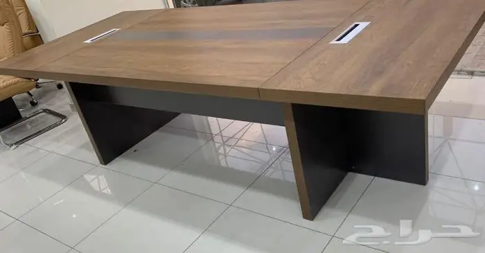 مكاتب كراسي طاولات اجتماع كنب كاونتر استقبال 14