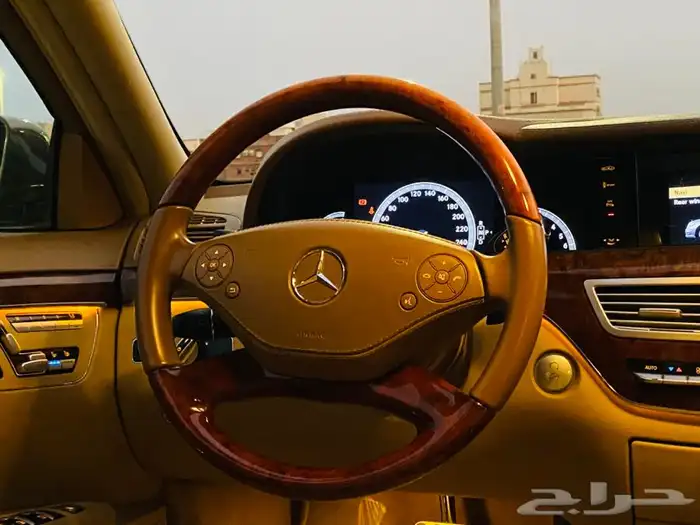 مرسيدس بانوراما مخزن مباااع 43