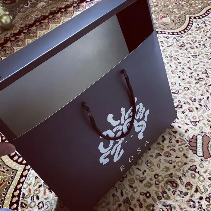 لوقو عبايات لوقو عباية عبايات ليبل قماش تاق بوكسات تغليف 21