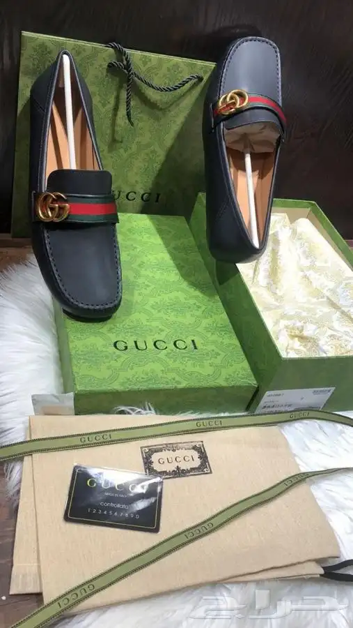 جزم رجالي ( رسمي ) جودة 8