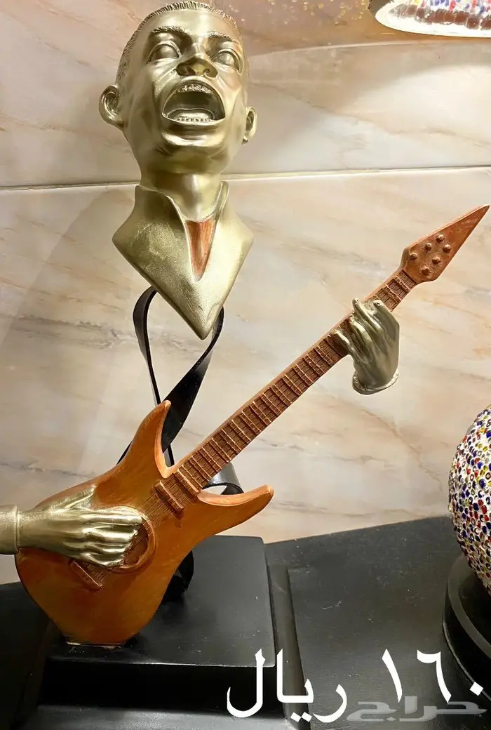 مجسمات و تحف 1
