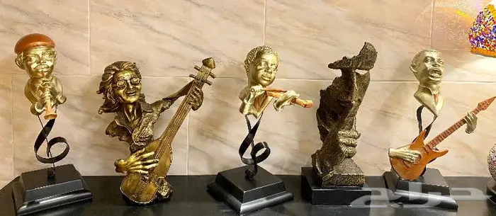 مجسمات و تحف 0