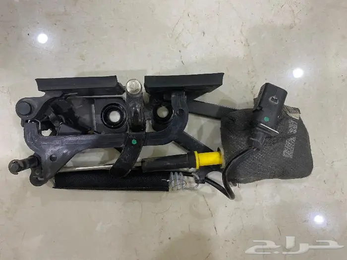 قفل شنطه بنتلي GT 4