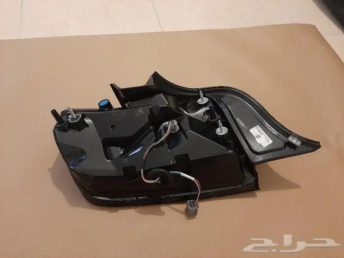 موستنج اسطب خلفي يمين 2020 5