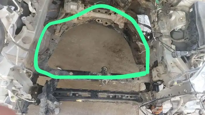 مندوب قطع غيار التشاليح الحاير والسلي 10