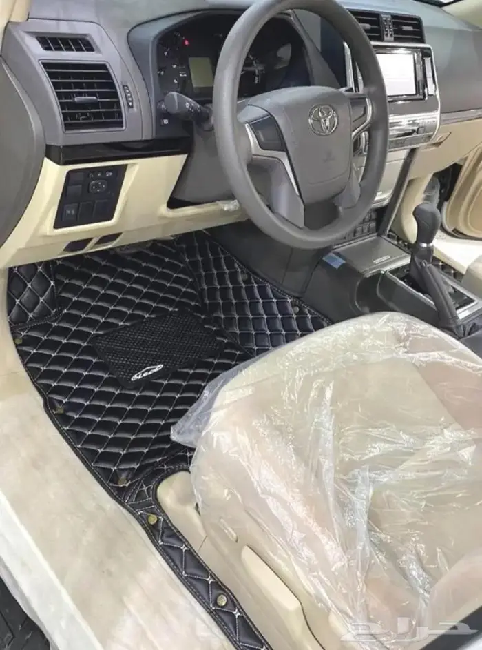 ارضيات جلد فاخره للجميع السيارات 0