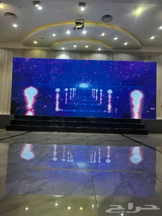 شاشات عملاقه وشاشات عاديه وكذالك اضاءات وصوتيات للايجار 4