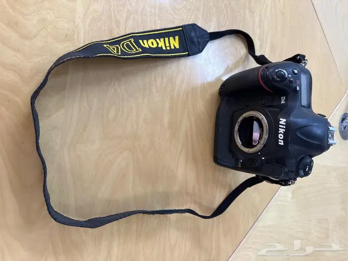 كاميرا نيكون D4 0