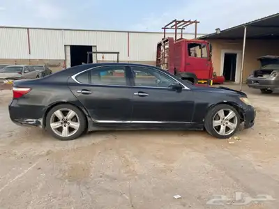 قطع غيار لكزس 460 LS موديل 2009 2