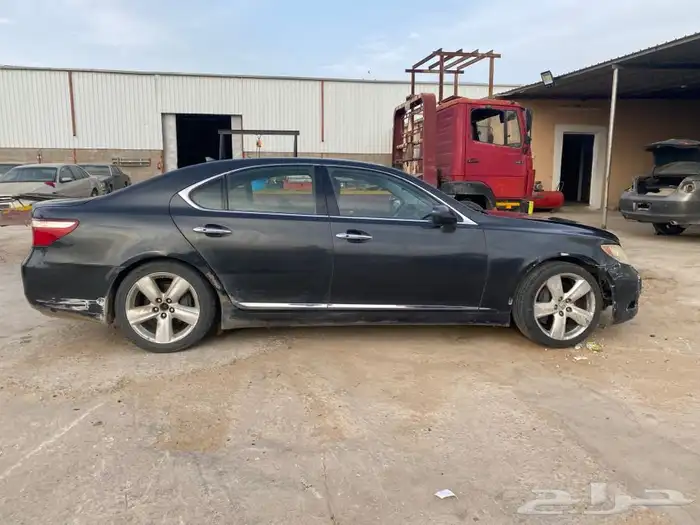 قطع غيار لكزس 460 LS موديل 2009 2