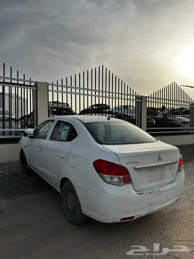 ميتسوبيشي اتراج 2020 قطع غيار تشليح 0