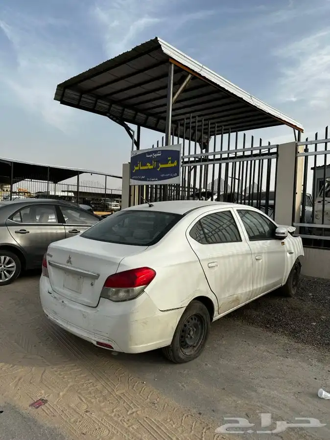 ميتسوبيشي اتراج 2020 قطع غيار تشليح 1