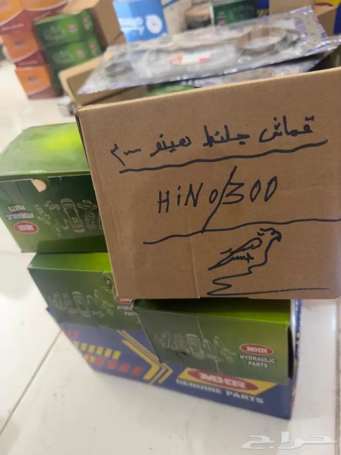 قطع غيار شاحنات هينو جميع الفئات700 و500و300 3