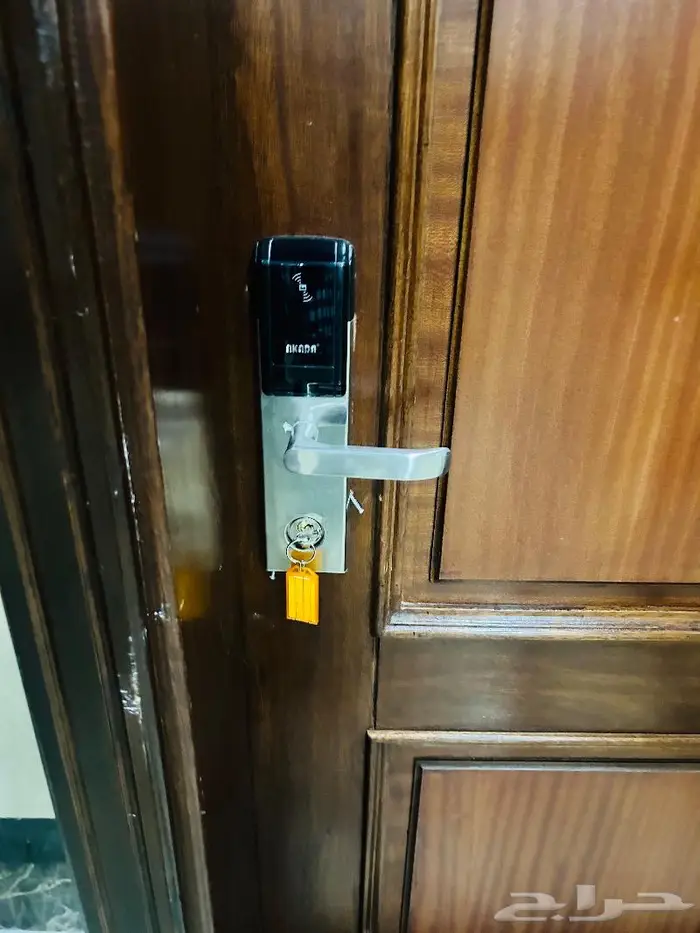 بطاقات الاقفال الالكترونية الخاصة بالفنادق والشقق المفروشة 0