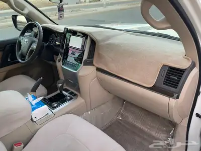 لاندكروزر 2021 شبه جديد (تم البيع) 12
