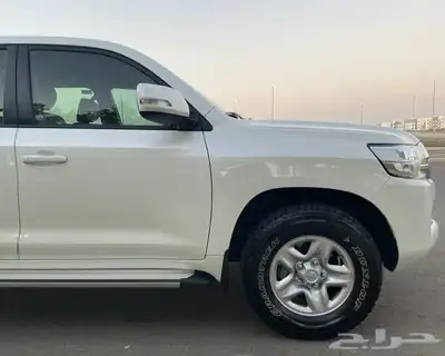 لاندكروزر 2021 شبه جديد (تم البيع) 5