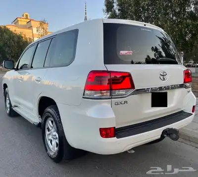 لاندكروزر 2021 شبه جديد (تم البيع) 35