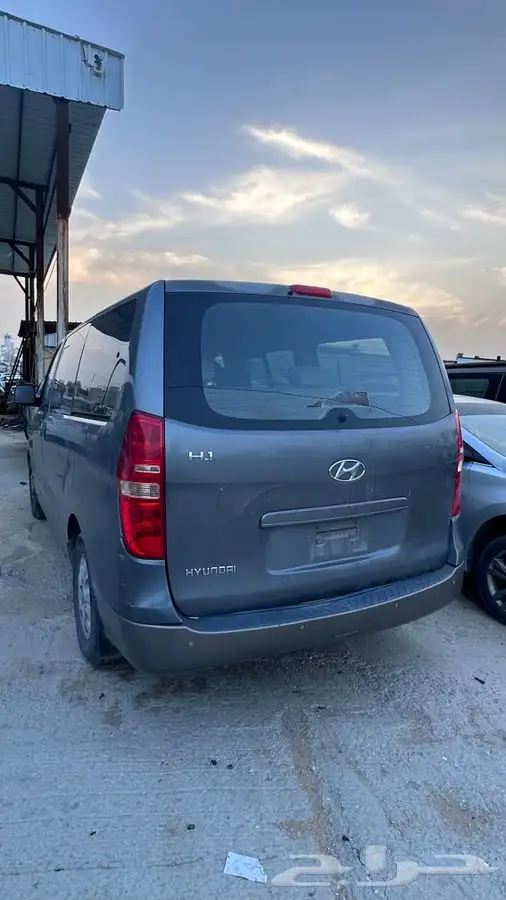 هيونداي H1 2009 قطع غيياآار 3