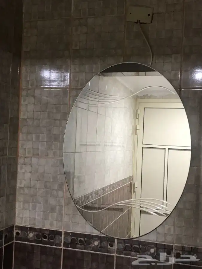 ادوات صحيه و مرايا للبيع 1