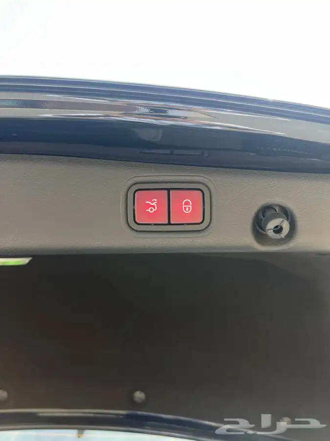 مرسيدس E300 موديل 2017 وكالة 10