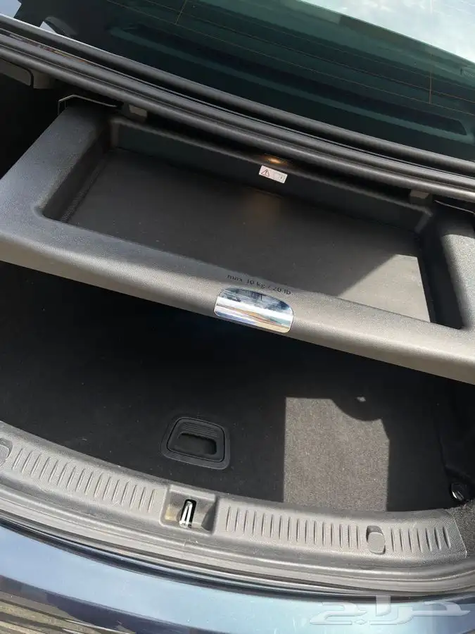 مرسيدس E300 موديل 2017 وكالة 8